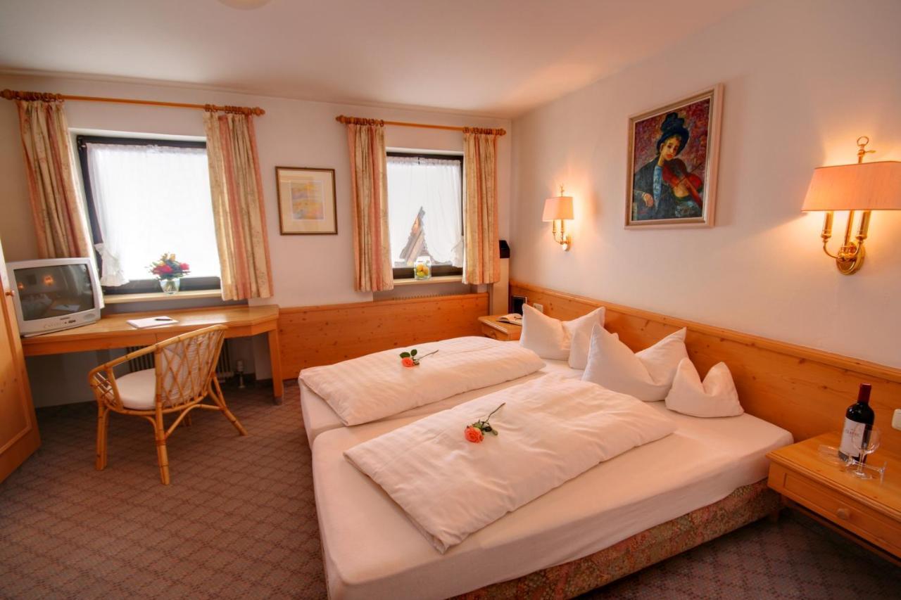 Hotel Adler Garni Hirschegg  Exterior photo
